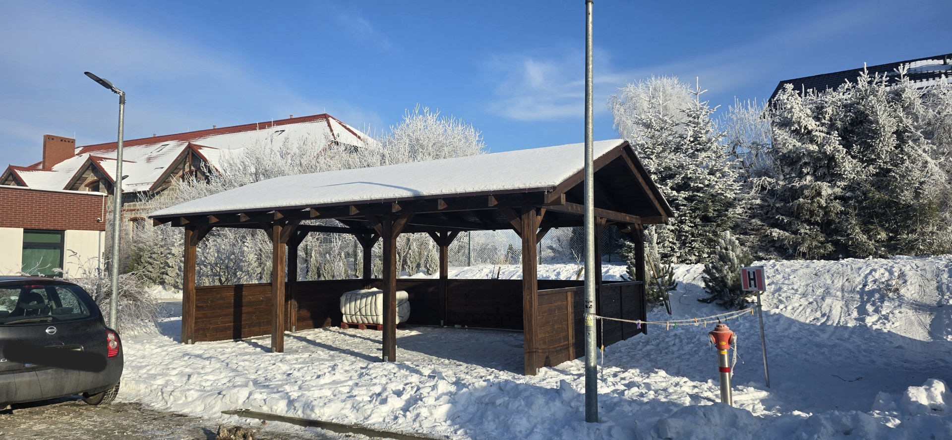 Zdjęcie do projektu Doposażenie placu zabaw oraz budowa altany (wiaty) ogrodowej na terenie SP im. Jana Trepczyka w Miszewie